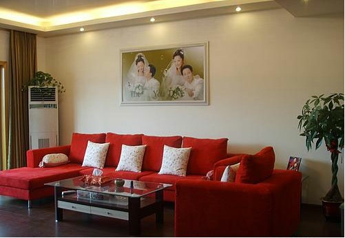 恩爱夫妻家居风水结婚照摆放位置影响夫妻关系