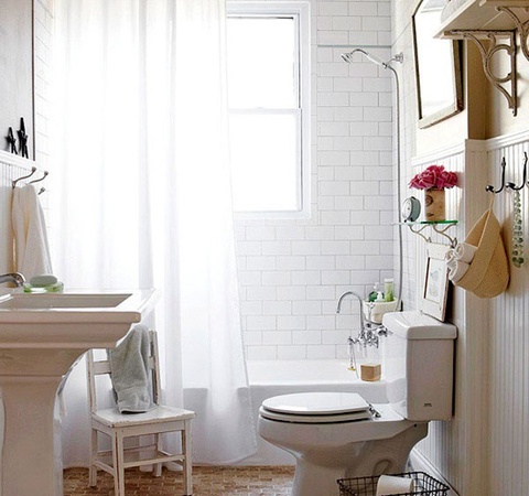 门口冲厕所有何吉凶?